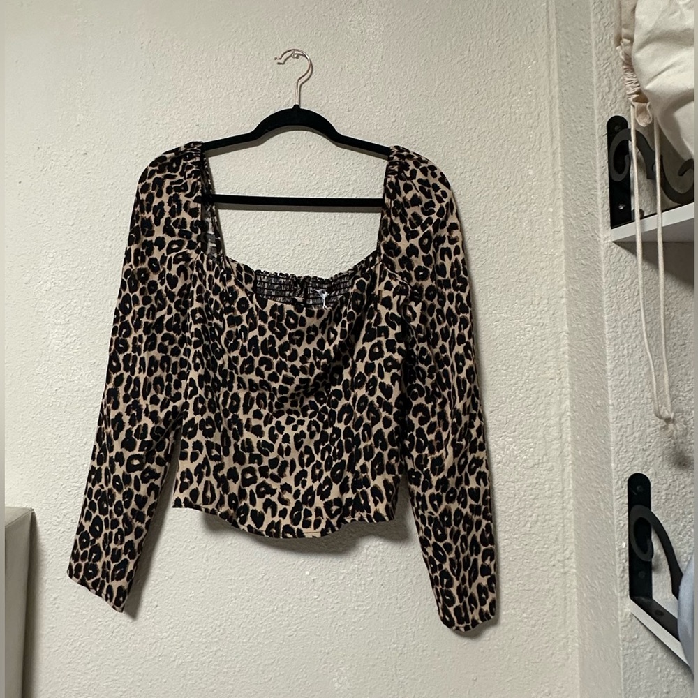 Reformation Leopard Print Top🐆 - Picture 11 of 13